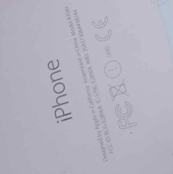 White/gold Iphone 6 Model A1549 - Picture 3 of 3